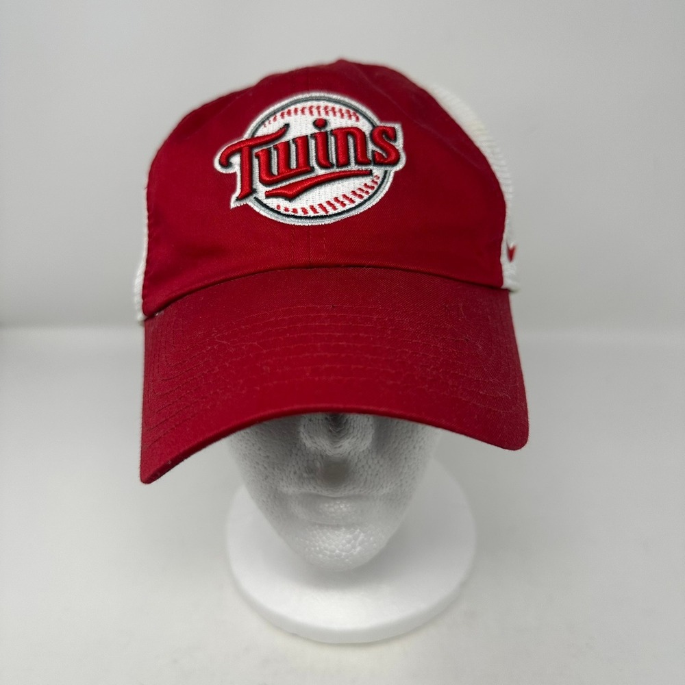 Nike Hat Unisex OSFM Red Minnesota Twins Heritage86 Dri-FIT Trucker Mesh Cap